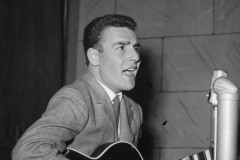 Alunno-con-chitarra-1957